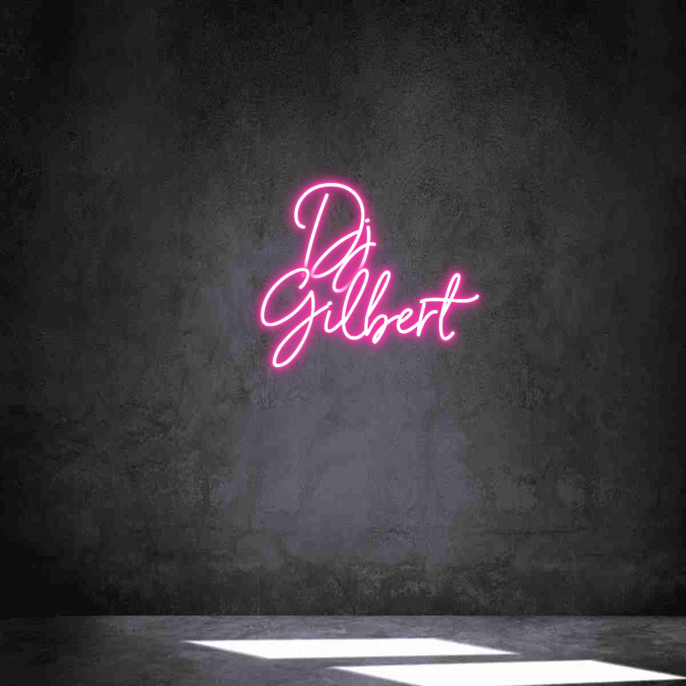 Individuelles Neon: Dj
Gilbert