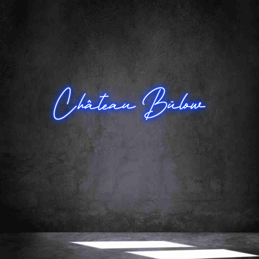 Individuelles Neon: Château Bülow