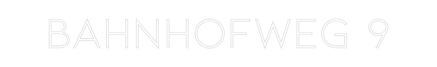 Individuelles Neon: Bahnhofweg 9