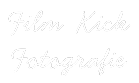 Individuelles Neon: Film  Kick
F...