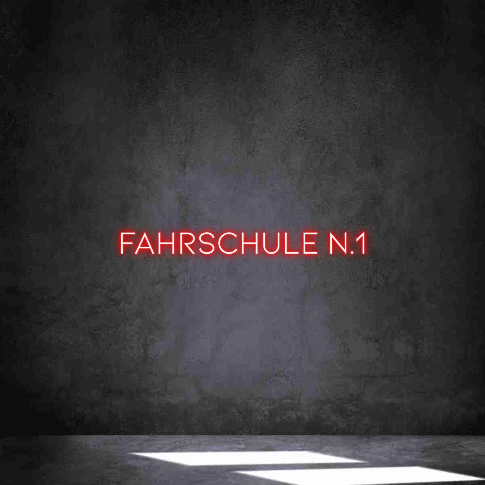 Individuelles Neon: Fahrschule N.1